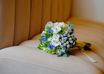 Свадебный букет невесты Лютенс